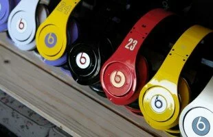 Apple will acquire Beats Electronics, sounds great!