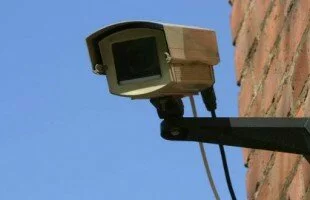 A website that conveys thousands of surveillance cameras